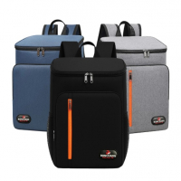 Mochila Térmica Grande 20L Cooler Portátil Resistente Impermeável