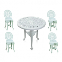 Mesa e cadeiras coloniais para area externa